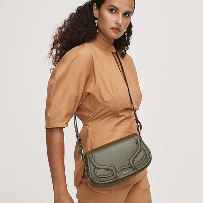 In search of the perfect crossbody bag - Cindy Hattersley Design